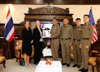 ตำรวจภูธรภาค 5 ให้การต้อนรับ Ms.Roshni Nirody